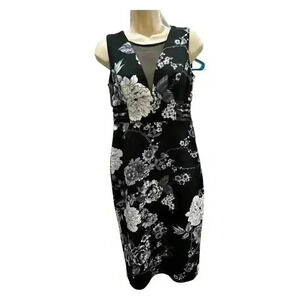 - Enfocus Studio Body Con V-Neck Sleeveless Dress Size 4. Used in good con…